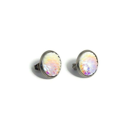 White Mermaid Scale Stud Earrings - Picture 5 of 6